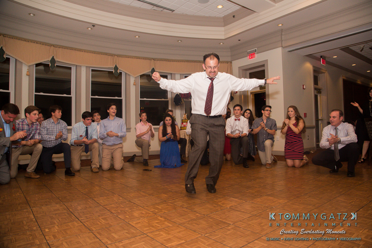Garbis-Grad-Edits-lowres-Watermark-240 - TOMMY GATZ ENTERTAINMENT