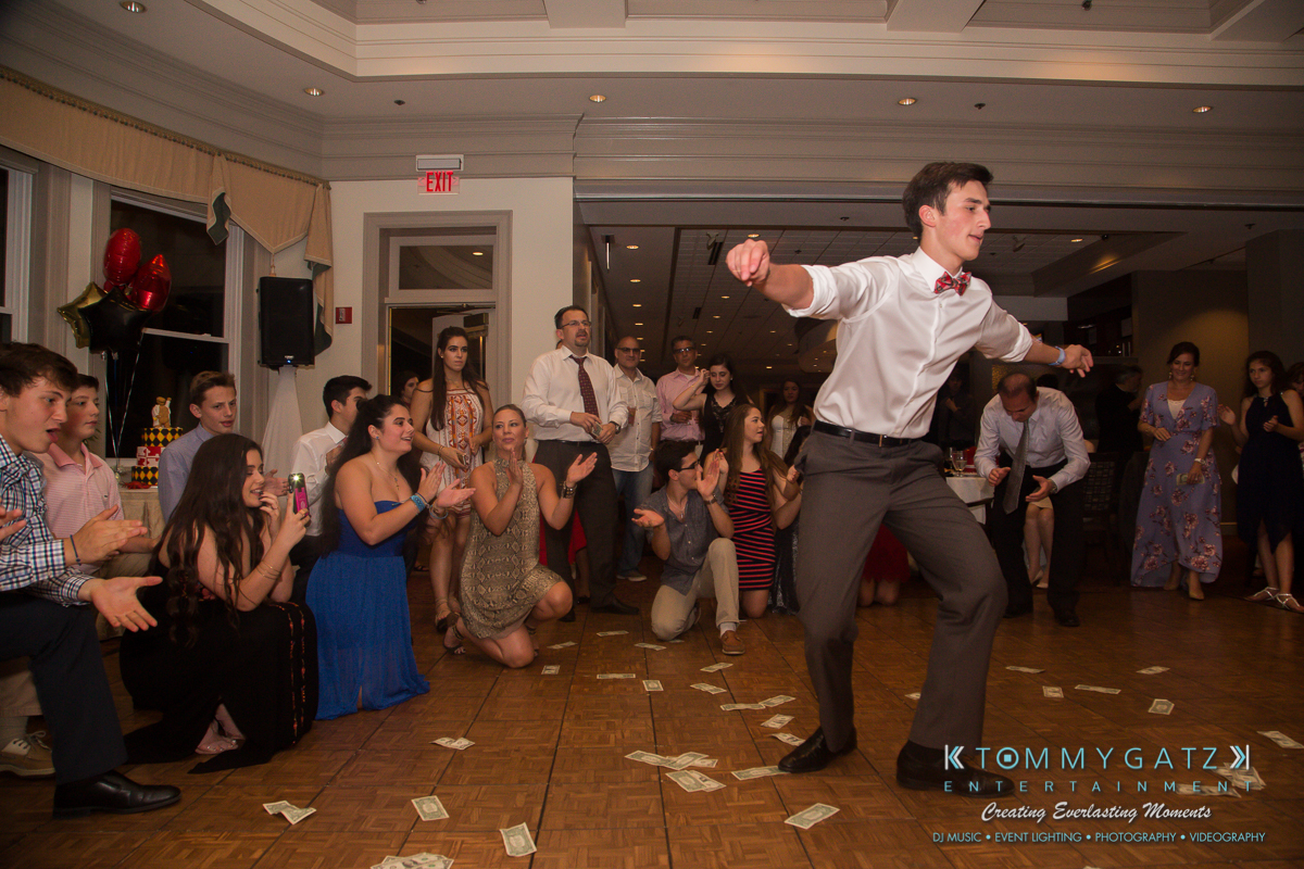 Garbis-Grad-Edits-lowres-Watermark-249 - TOMMY GATZ ENTERTAINMENT