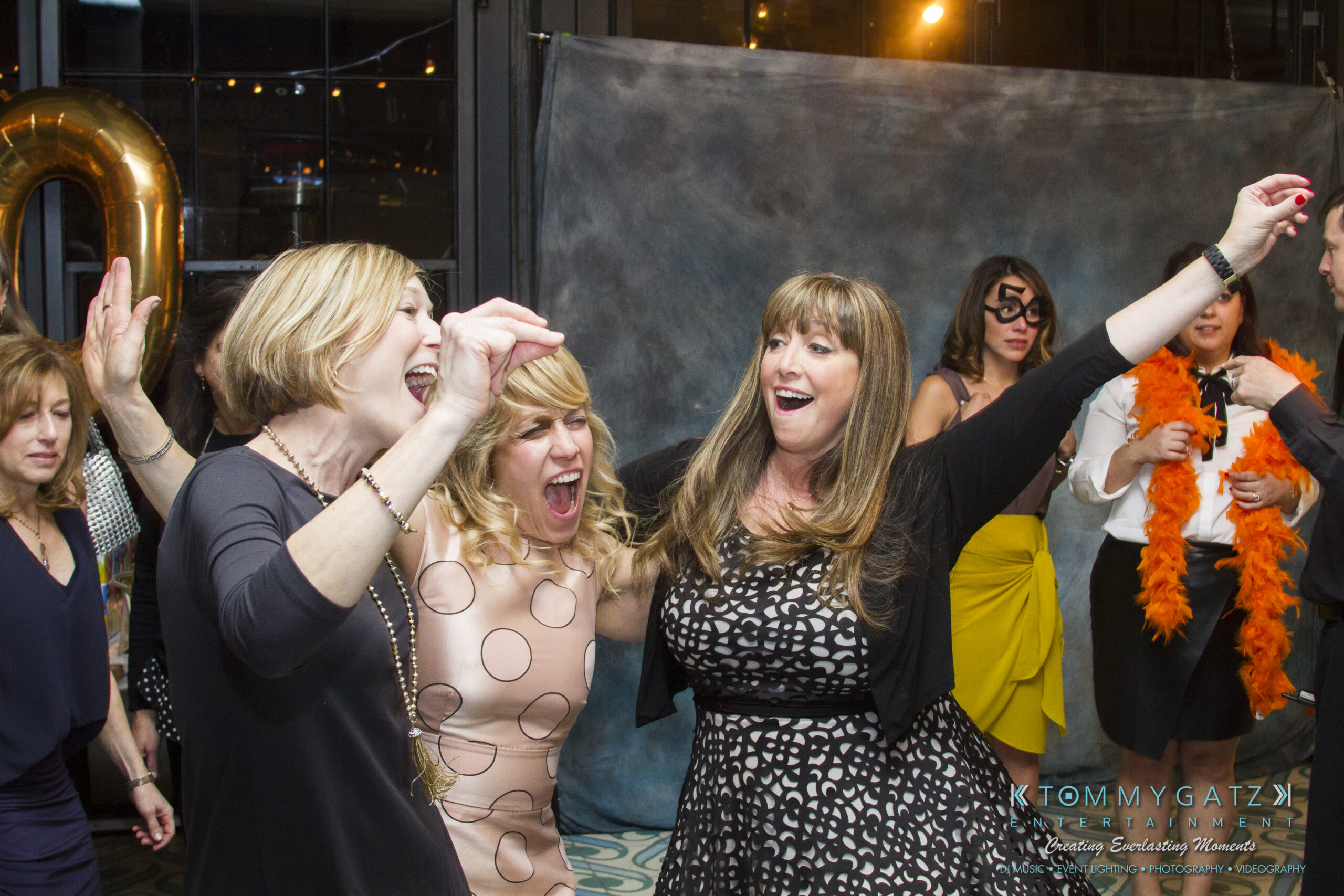 SUSAN_50TH_BIRTHDAY_WATERMARK156 - TOMMY GATZ ENTERTAINMENT