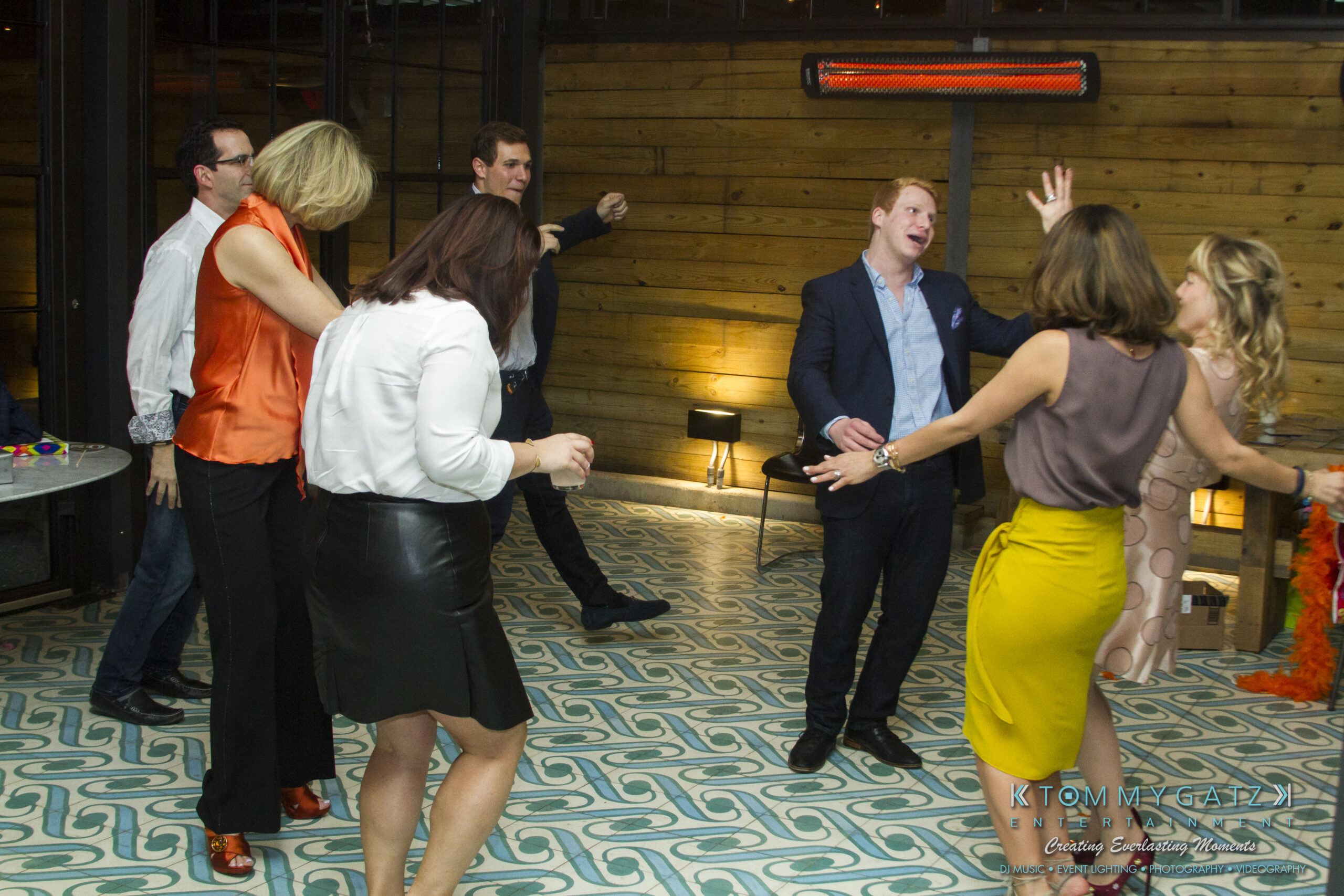 SUSAN_50TH_BIRTHDAY_WATERMARK200-1 - TOMMY GATZ ENTERTAINMENT