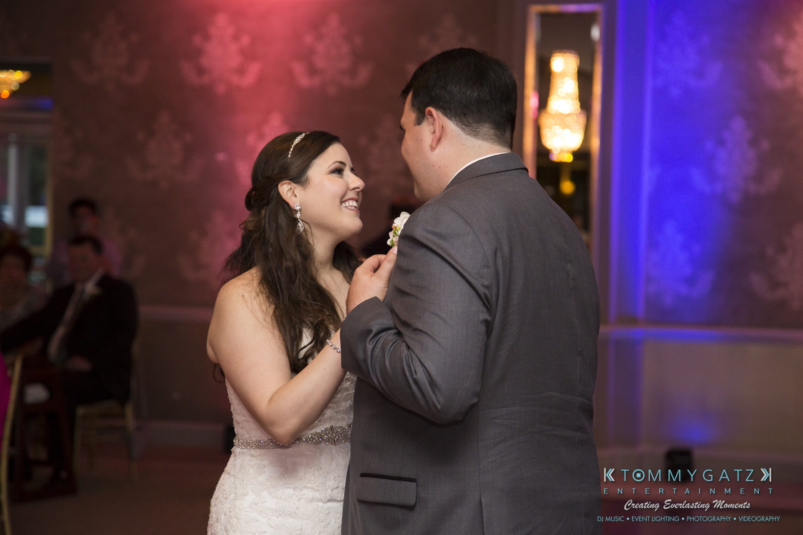 Jamie-and-Mark-Low-Res-Watermark-665 - TOMMY GATZ ENTERTAINMENT