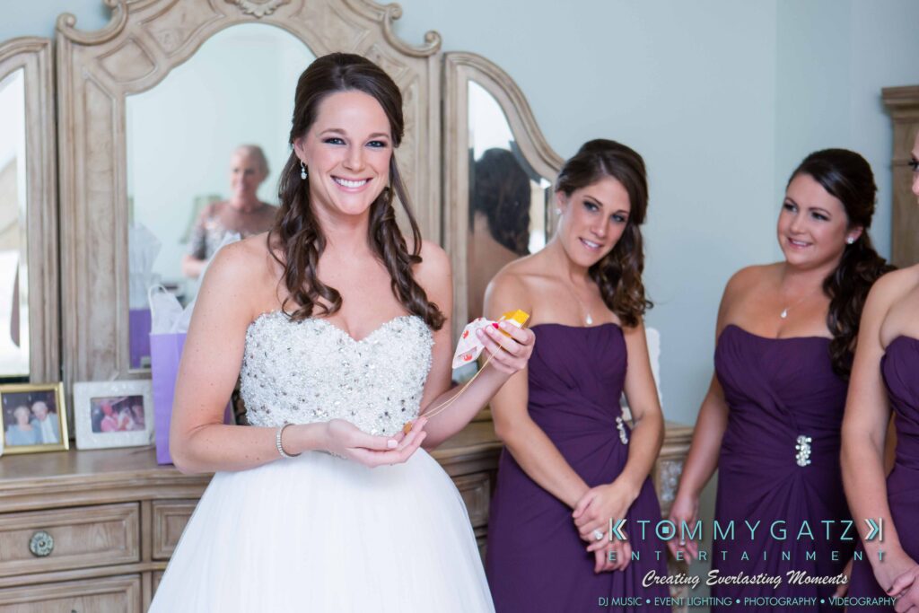 JulieKyleLongWedding11715-21 - TOMMY GATZ ENTERTAINMENT