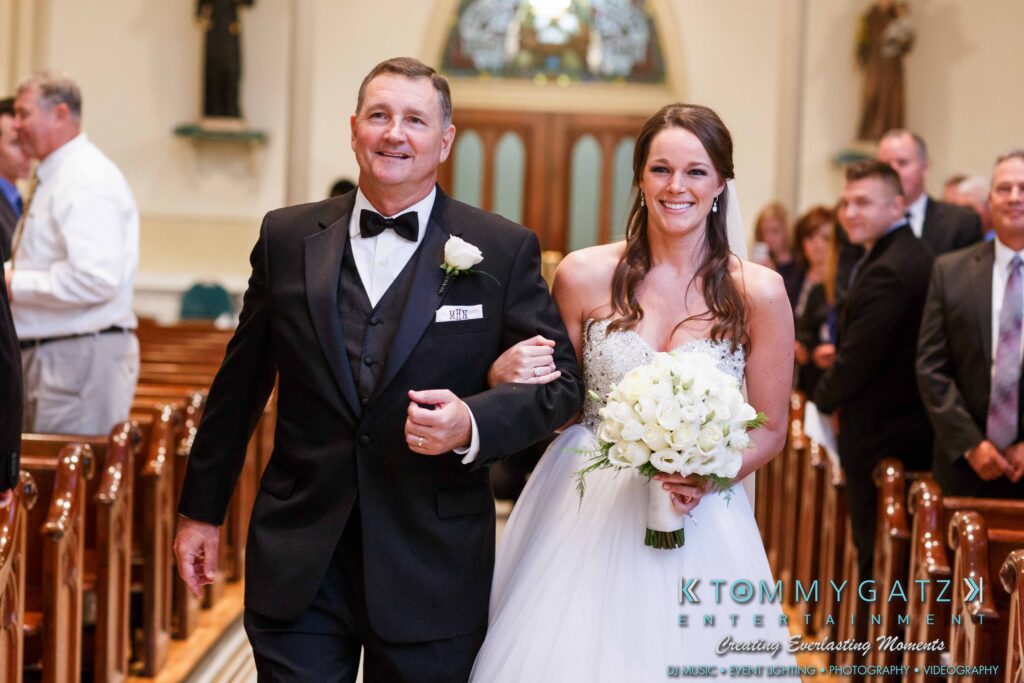 JulieKyleLongWedding11715-219 - TOMMY GATZ ENTERTAINMENT