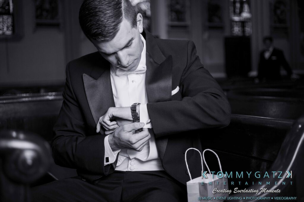 JulieKyleLongWedding11715-41 - TOMMY GATZ ENTERTAINMENT