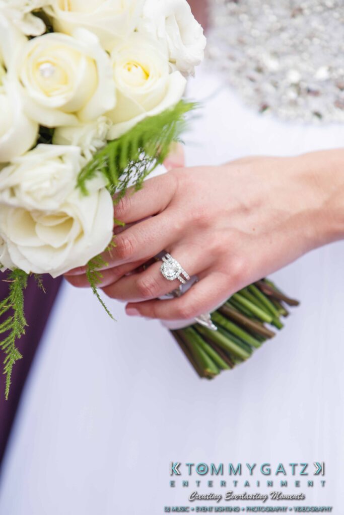 JulieKyleLongWedding11715-492 - TOMMY GATZ ENTERTAINMENT